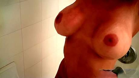Bigtits video with engaging Diamond Kitty from PUBA